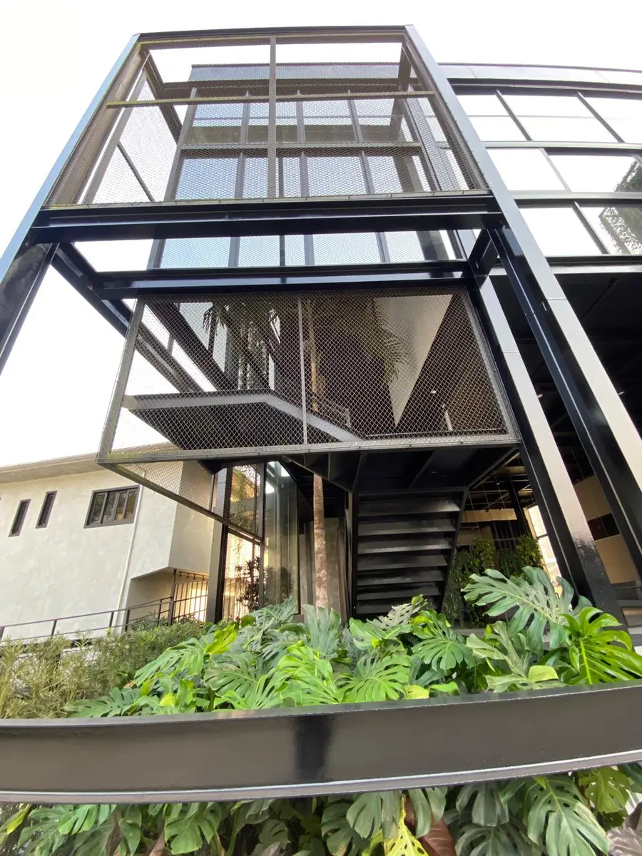 Estrutura metálica de 100 m²